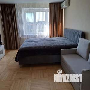 2-к квартира, посуточно, 47м2, 12/12 этаж