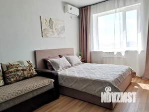 1-к квартира, посуточно, 45м2, 9/18 этаж