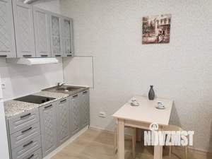 Студия квартира, посуточно, 30м2, 2/19 этаж