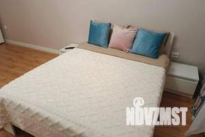 1-к квартира, посуточно, 34м2, 6/18 этаж