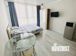 Студия квартира, посуточно, 27м2, 13/17 этаж