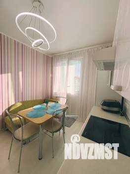 1-к квартира, посуточно, 37м2, 19/21 этаж