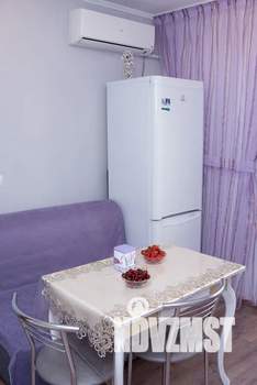 1-к квартира, посуточно, 38м2, 7/14 этаж
