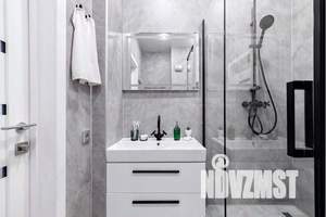 1-к квартира, посуточно, 50м2, 9/16 этаж