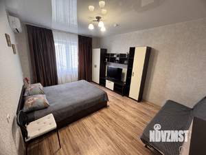 1-к квартира, посуточно, 37м2, 9/16 этаж