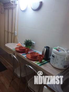 1-к квартира, посуточно, 27м2, 2/2 этаж