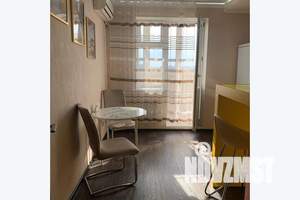 1-к квартира, посуточно, 43м2, 15/16 этаж