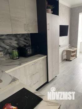 Студия квартира, на длительный срок, 28м2, 16/17 этаж