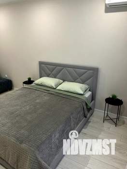 1-к квартира, посуточно, 42м2, 9/22 этаж