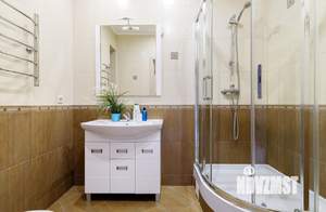 1-к квартира, посуточно, 42м2, 1/1 этаж