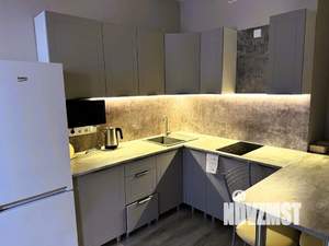 Студия квартира, посуточно, 35м2, 12/17 этаж