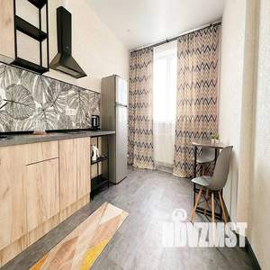 1-к квартира, посуточно, 37м2, 4/12 этаж