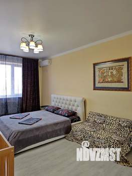 1-к квартира, посуточно, 48м2, 1/1 этаж