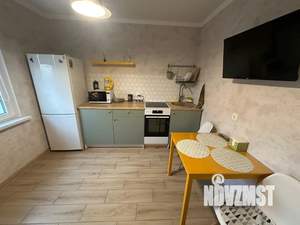 1-к квартира, посуточно, 37м2, 15/16 этаж