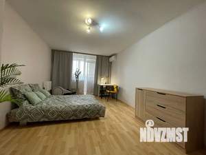 1-к квартира, посуточно, 42м2, 5/16 этаж