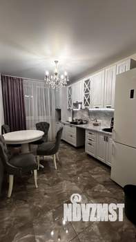 2-к квартира, посуточно, 61м2, 8/18 этаж