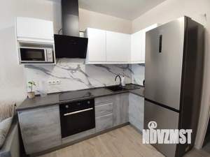 1-к квартира, посуточно, 38м2, 8/17 этаж