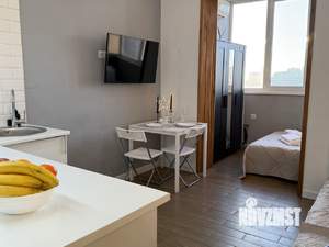Студия квартира, посуточно, 40м2, 11/21 этаж
