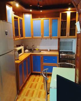 3-к квартира, на длительный срок, 75м2, 2/2 этаж