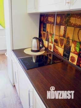 1-к квартира, посуточно, 43м2, 1/1 этаж