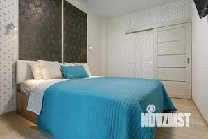 2-к квартира, посуточно, 60м2, 13/25 этаж