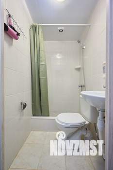 1-к квартира, посуточно, 18м2, 1/1 этаж