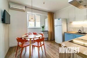 1-к квартира, посуточно, 43м2, 1/1 этаж