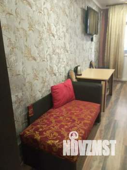 Студия квартира, посуточно, 27м2, 1/15 этаж