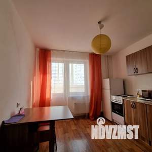 1-к квартира, посуточно, 40м2, 5/16 этаж