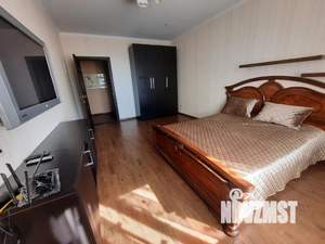 1-к квартира, посуточно, 40м2, 12/18 этаж