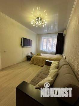 1-к квартира, посуточно, 40м2, 5/17 этаж