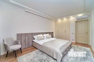 3-к квартира, на длительный срок, 140м2, 5/25 этаж