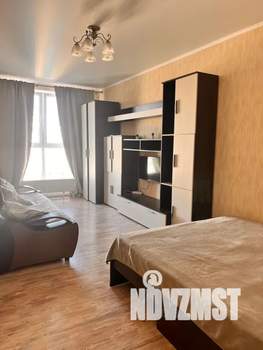 1-к квартира, посуточно, 42м2, 23/25 этаж