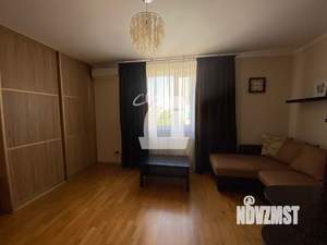 Студия квартира, на длительный срок, 30м2, 3/6 этаж