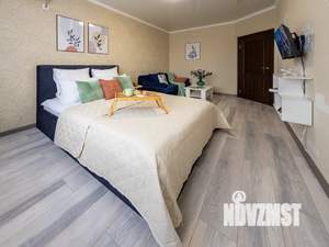 1-к квартира, посуточно, 40м2, 10/17 этаж