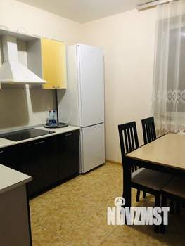 2-к квартира, посуточно, 60м2, 21/25 этаж