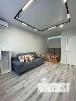 1-к квартира, посуточно, 36м2, 4/18 этаж