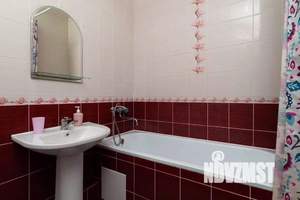 1-к квартира, посуточно, 42м2, 1/1 этаж