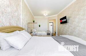 1-к квартира, посуточно, 50м2, 1/1 этаж