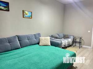 1-к квартира, посуточно, 35м2, 4/24 этаж