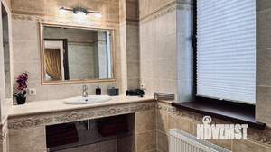 3-к квартира, посуточно, 132м2, 1/1 этаж