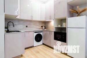 2-к квартира, посуточно, 45м2, 16/16 этаж