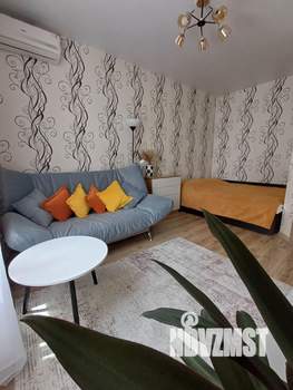 1-к квартира, посуточно, 30м2, 4/18 этаж