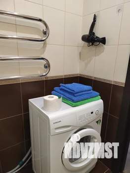 1-к квартира, посуточно, 40м2, 10/16 этаж