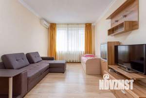 2-к квартира, посуточно, 80м2, 1/18 этаж