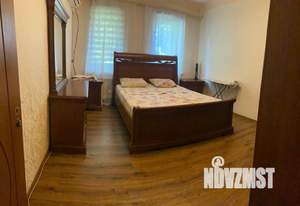 3-к квартира, посуточно, 90м2, 2/2 этаж