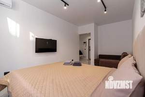 1-к квартира, посуточно, 39м2, 11/16 этаж