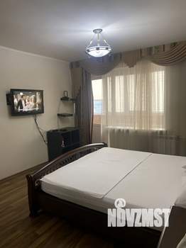 1-к квартира, посуточно, 37м2, 2/10 этаж