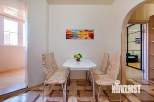 1-к квартира, посуточно, 40м2, 11/16 этаж