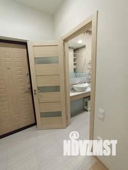 Студия квартира, посуточно, 36м2, 2/19 этаж